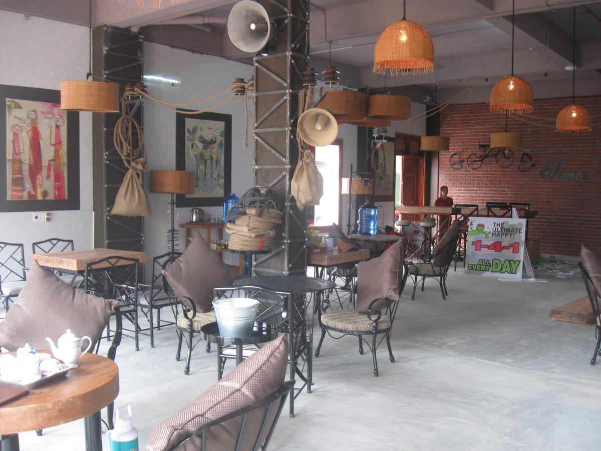 Phong Nha Gecko Hostel Dong Hoi Exterior foto